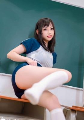 女大学生的沙龙室